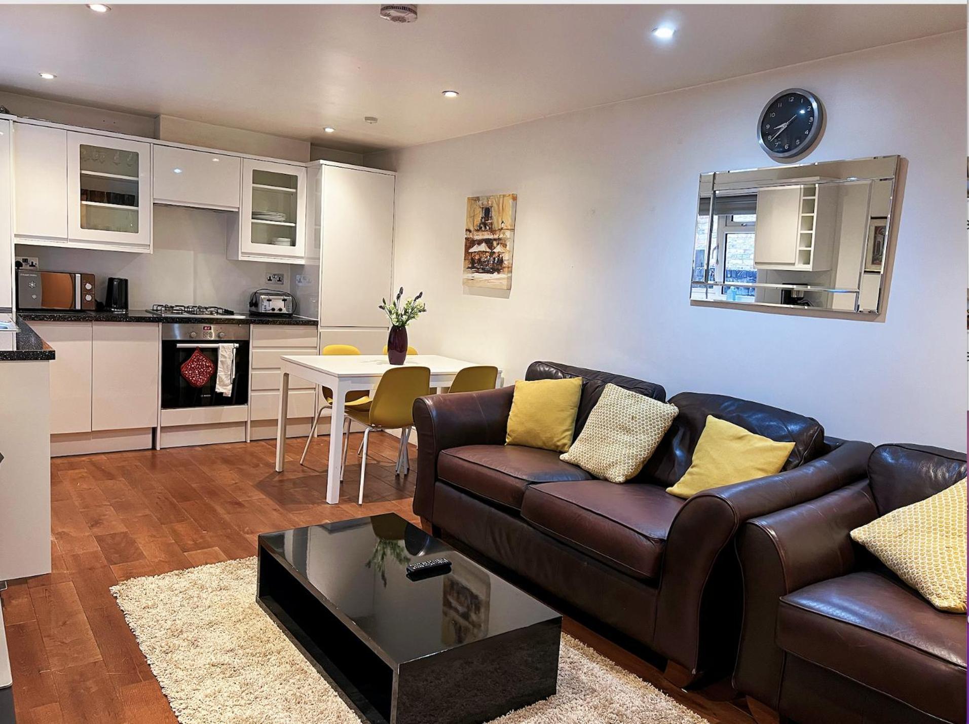 Lovely 2 Bedroom Garden Flat In ロンドン エクステリア 写真
